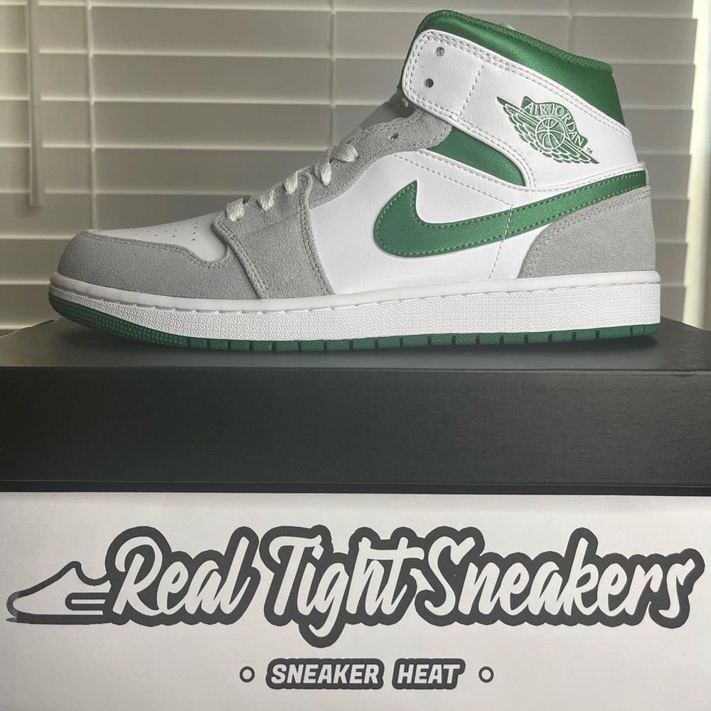 Nike Air Jordan 1 Mid SE “Gray Green” (DEADSTOCK✅) Size 10 - Picture 1 of 12